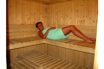 Polonia Penzión Jastrzębia Góra, Exteriorul